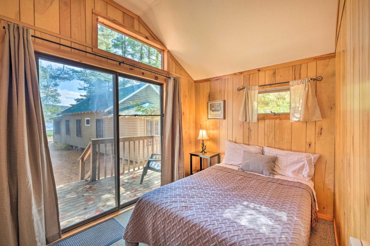 Lake Pleasant Cabin On 3 Acres With Kayaks And Beach! Exterior photo